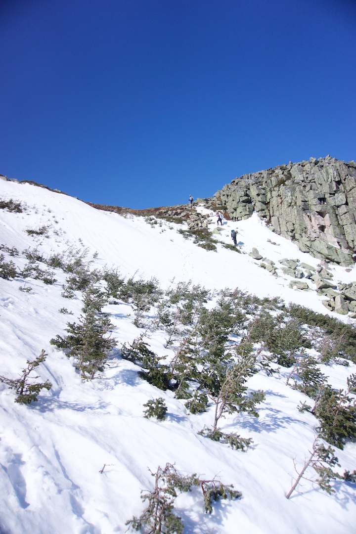 Passing the Saddle Buttress