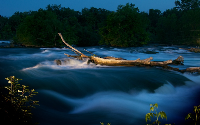 Sliding over Niagra